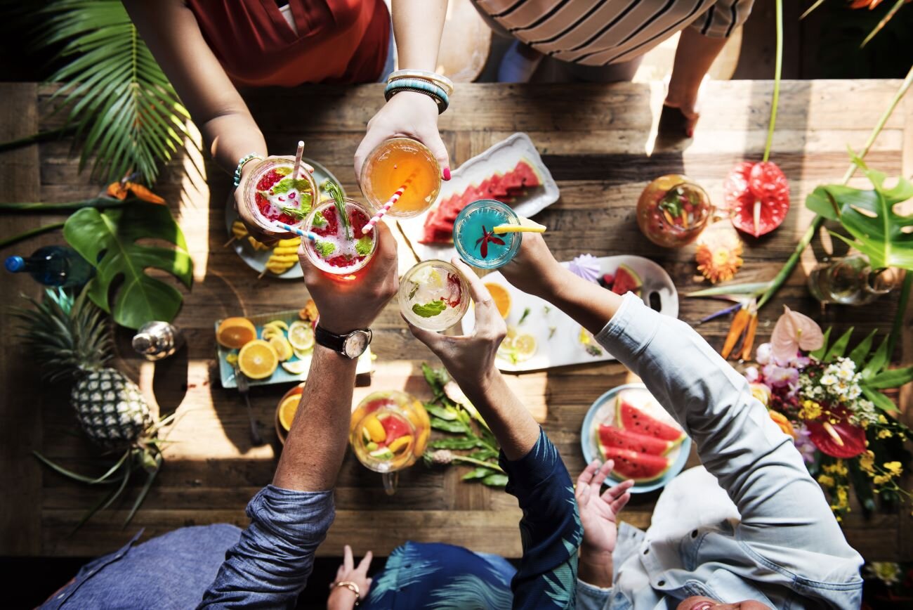 people eating at naples restaurant